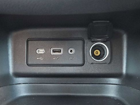 Used 2022 Chevrolet Equinox LT image 44