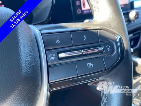 Used 2023 Chevrolet Colorado LT w/ LT Convenience Package II AWD/4WD image 32