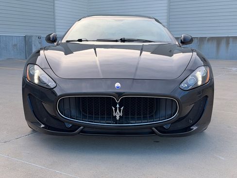 Used 2015 Maserati GranTurismo MC image 8