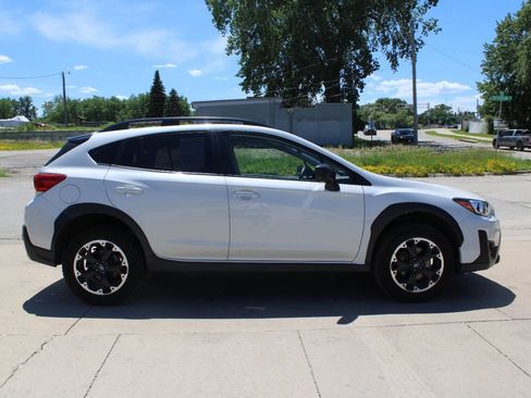 Used 2021 Subaru Crosstrek 2.0i AWD/4WD image 5
