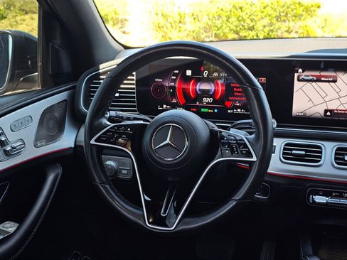 Used 2024 Mercedes-Benz GLE 450e 4MATIC image 27
