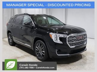 Used 2022 GMC Terrain Denali w/ Black Diamond Edition 360° Tour