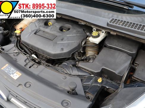 Used 2016 Ford Escape SE AWD/4WD image 16