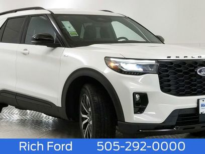 New 2025 Ford Explorer ST-Line w/ Premium Package