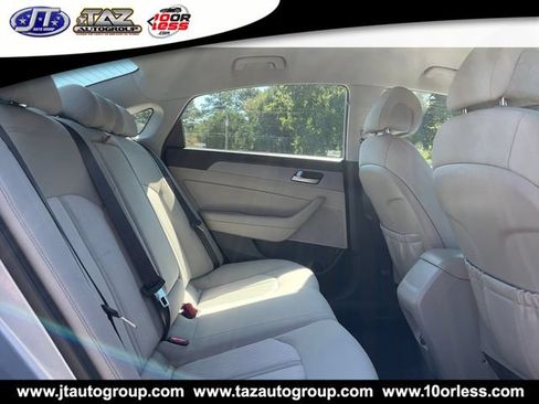 Used 2016 Hyundai Sonata SE FWD image 13
