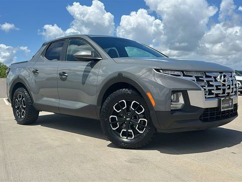 Used 2022 Hyundai Santa Cruz SE FWD image 5