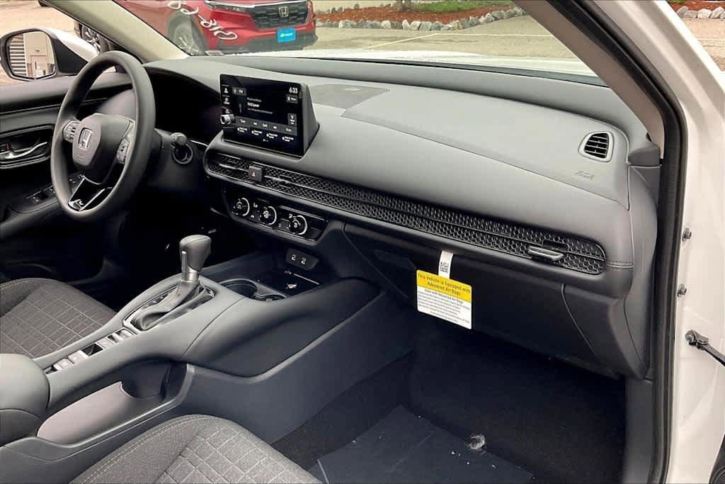 New 2026 Honda HR-V LX image 9
