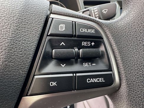 Used 2018 Hyundai Elantra SEL image 16