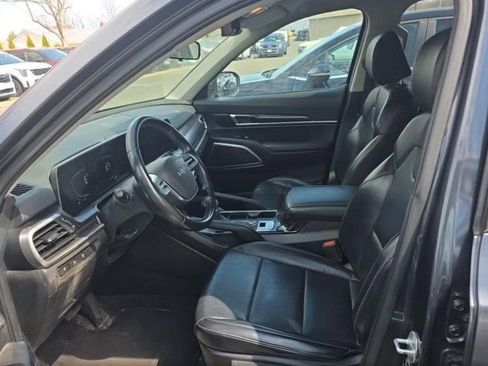 Used 2023 Kia Telluride LX image 6
