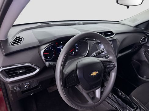 Used 2021 Chevrolet TrailBlazer LS FWD image 11