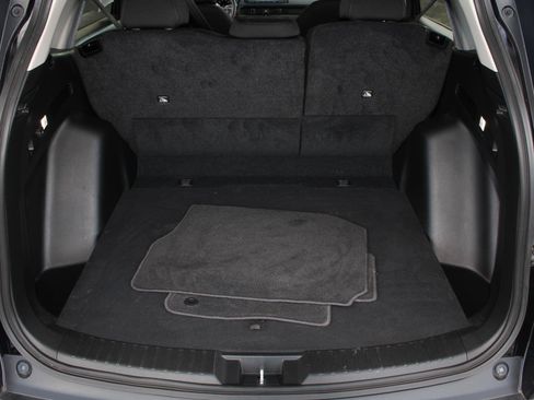Used 2025 Honda CR-V EX image 9