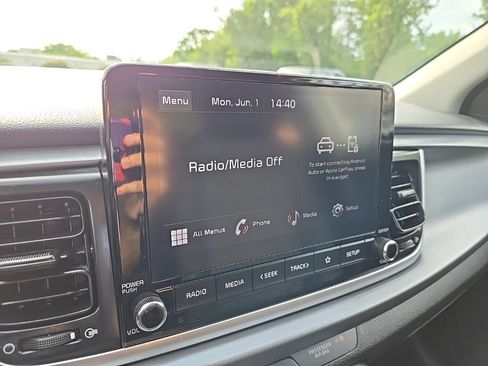 Used 2023 Kia Rio LX FWD image 25