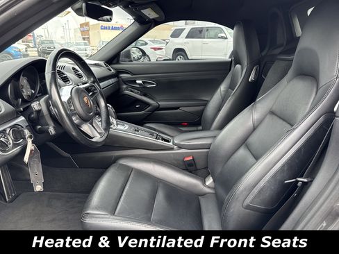 Used 2017 Porsche 718 Boxster S image 3