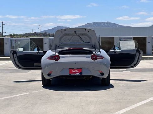 New 2026 MAZDA MX-5 Miata Club RWD image 26
