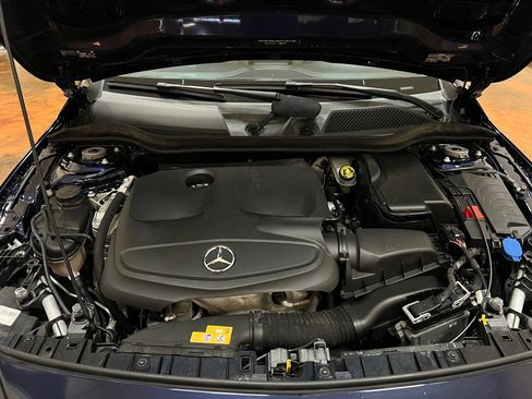 Used 2018 Mercedes-Benz GLA 250 SEDAN image 36