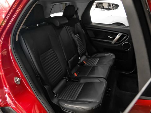 Used 2020 Land Rover Discovery Sport SE AWD/4WD image 40