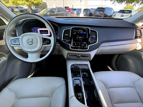 Used 2023 Volvo XC90 T8 Plus w/ Protection Package Premier image 13