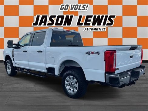 Used 2024 Ford F250 XLT image 7