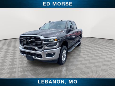 Used 2026 RAM 2500 Big Horn AWD/4WD image 4