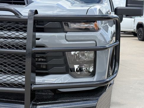 Used 2024 Chevrolet Silverado 2500 Custom w/ Custom Value Package AWD/4WD image 10