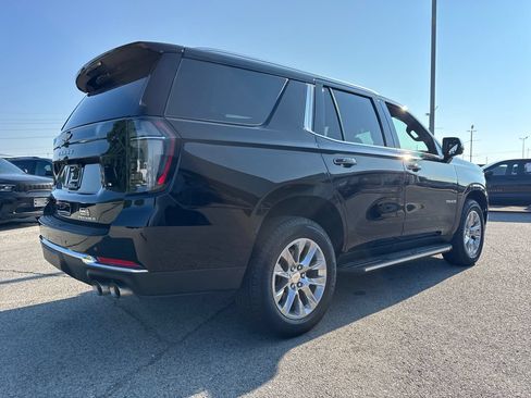 Used 2025 Chevrolet Tahoe Premier AWD/4WD image 8