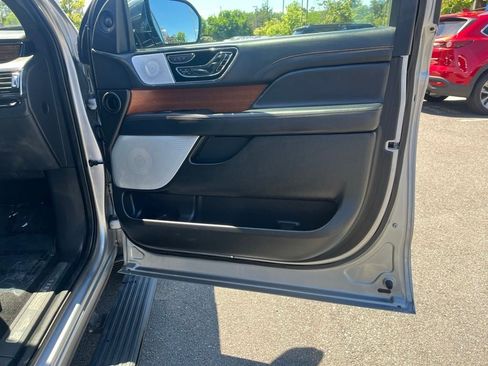 Used 2023 Lincoln Navigator L Black Label AWD/4WD image 23