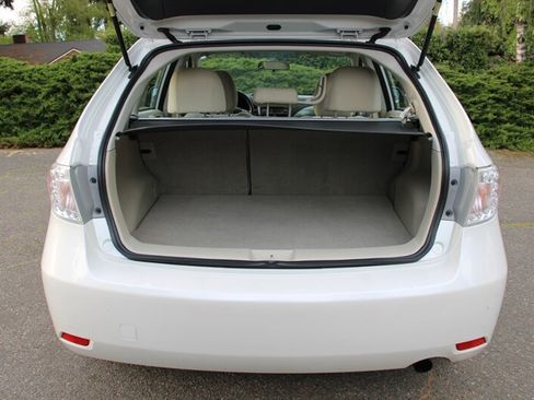 Used 2011 Subaru Impreza 2.5i AWD/4WD image 15