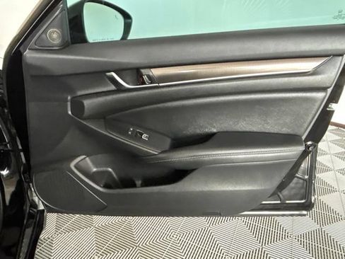 Used 2022 Honda Accord Sport image 39