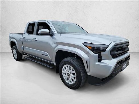 Used 2024 Toyota Tacoma SR5 image 4