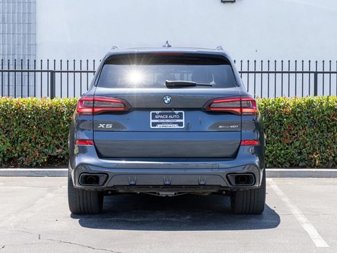 Used 2022 BMW X5 xDrive40i w/ M Sport Package AWD/4WD image 8