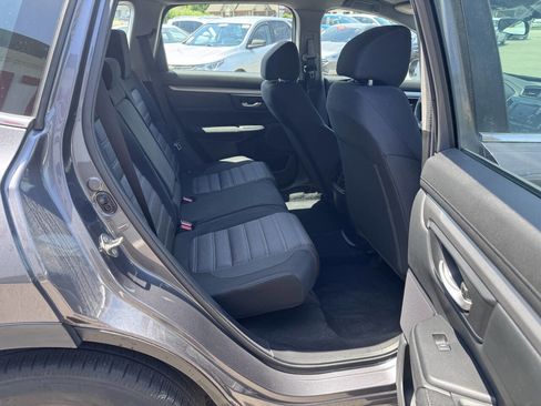 Used 2018 Honda CR-V LX image 14