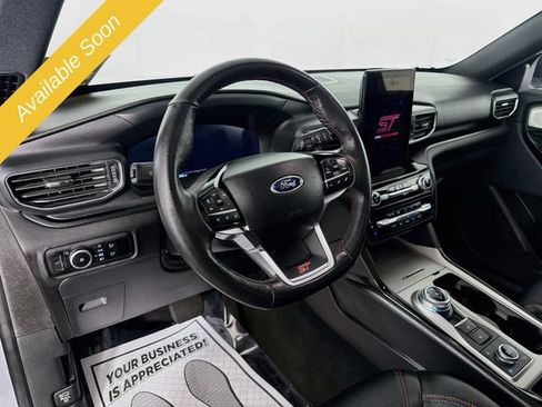 Used 2023 Ford Explorer ST w/ Technology Package AWD/4WD image 9