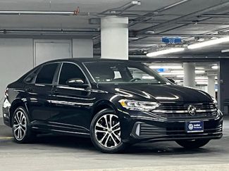 Used 2023 Volkswagen Jetta Sport video 2