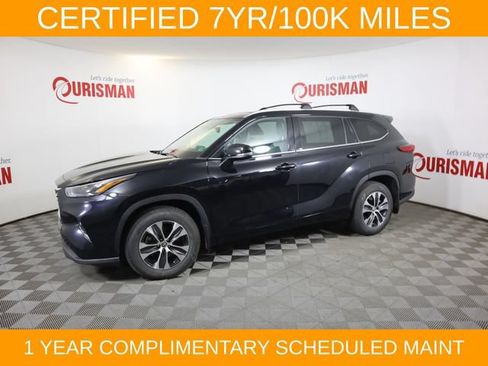 Used 2022 Toyota Highlander XLE AWD/4WD image 7