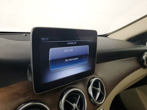 Used 2019 Mercedes-Benz GLA 250 image 27