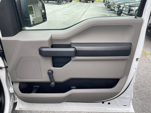 Used 2016 Ford F150 XL RWD image 25