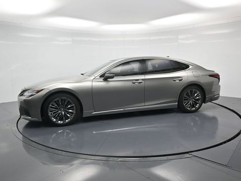 Used 2021 Lexus LS 500 500 Base image 2