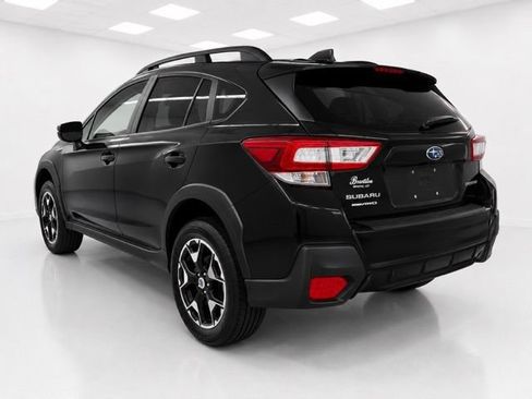 Used 2018 Subaru Crosstrek 2.0i Premium w/ Moonroof Package AWD/4WD image 6