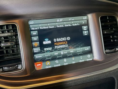 Used 2020 Dodge Charger Scat Pack w/ Navigation & Travel Group image 28