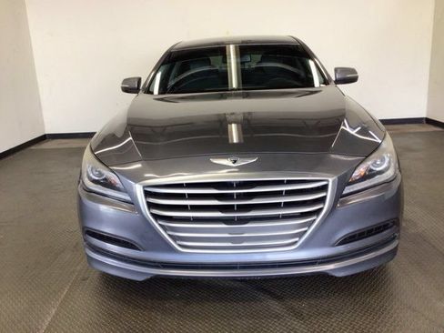 Used 2016 Hyundai Genesis 3.8 RWD image 2
