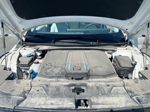 Certified 2023 Hyundai Ioniq 5 Limited w/ Cargo Package AWD/4WD image 24