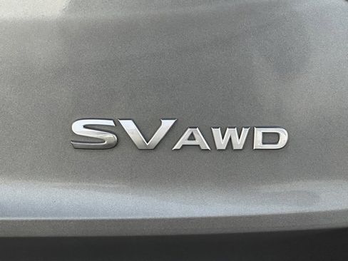 Used 2023 Nissan Rogue SV image 13