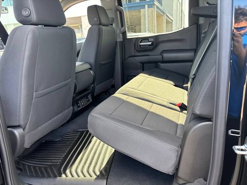 New 2026 Chevrolet Silverado 1500 Custom Trail Boss AWD/4WD image 18