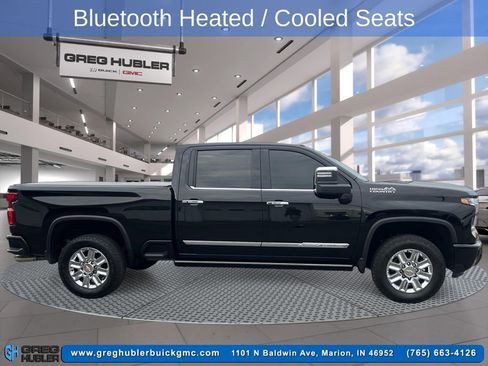 Used 2024 Chevrolet Silverado 3500 High Country w/ High Country Premium Package image 4