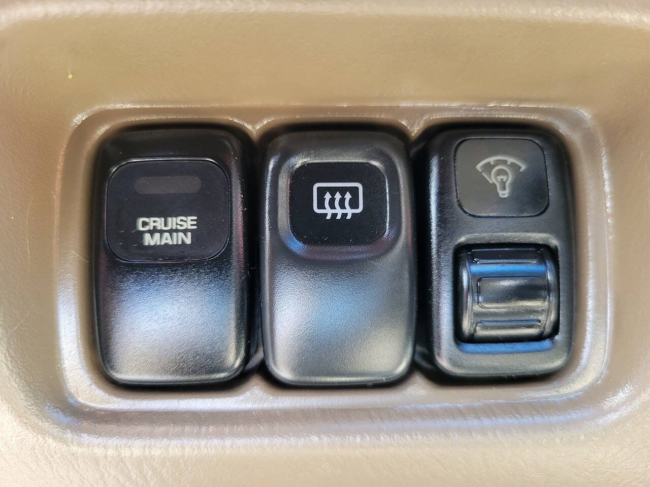 Used 1998 MAZDA Protege ES FWD image 28