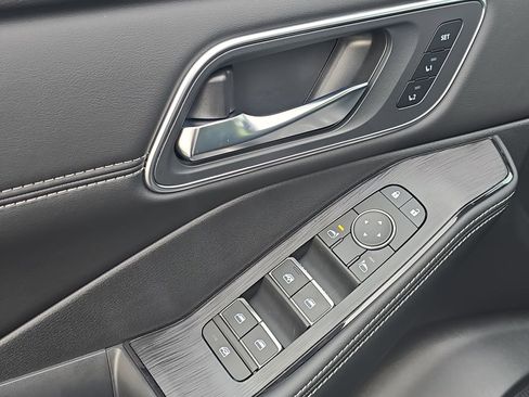 New 2026 Nissan Rogue Platinum w/ Platinum Premium Package image 14