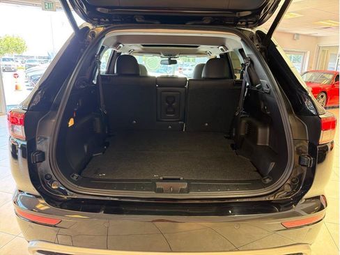 Used 2024 Mitsubishi Outlander Ralliart AWD/4WD image 28