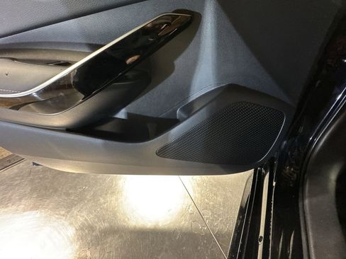 Used 2024 Toyota Corolla XLE image 20