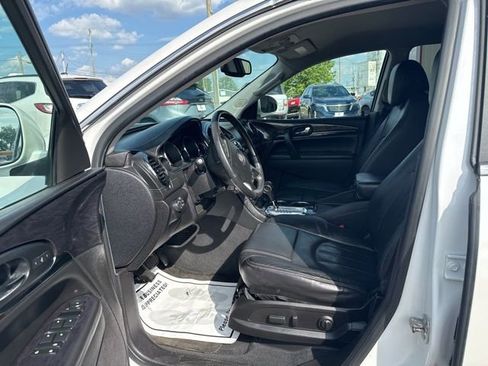 Used 2017 Buick Enclave Leather AWD/4WD image 9