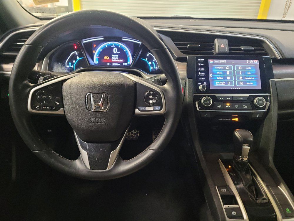 Used 2019 Honda Civic Touring image 22